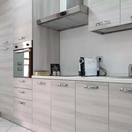Saint Simplicio House شقة