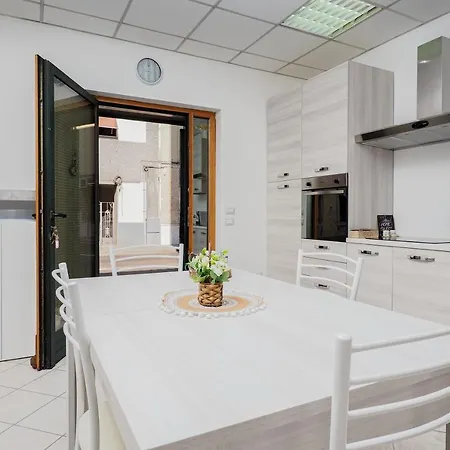 Saint Simplicio House Apartment Olbia