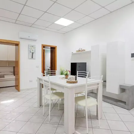 Apartment Saint Simplicio House *