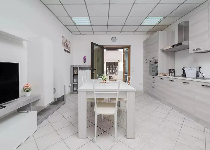 Saint Simplicio House Appartamento